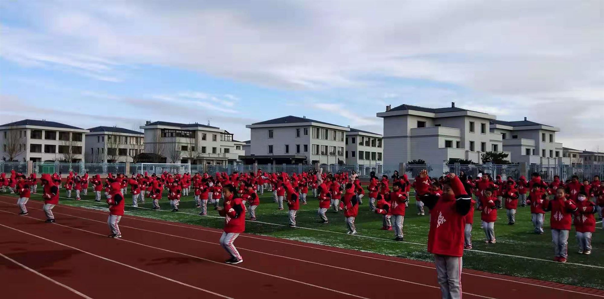 察右前旗政宜小学