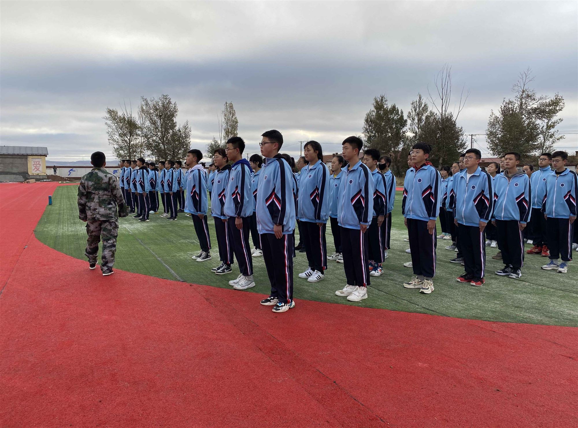 察右前旗优加中学